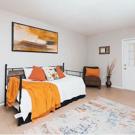 Enticing 1Br Apartment In The Heart Of The Heights Houston Kültér fotó